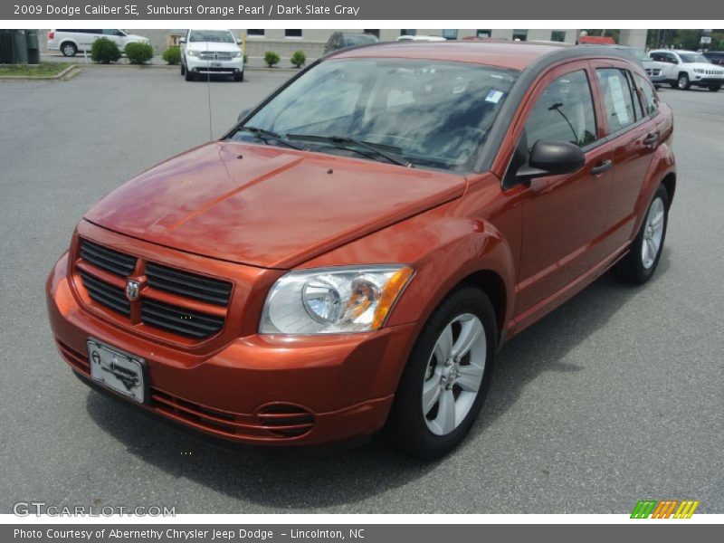 Sunburst Orange Pearl / Dark Slate Gray 2009 Dodge Caliber SE