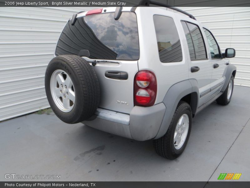 Bright Silver Metallic / Medium Slate Gray 2006 Jeep Liberty Sport