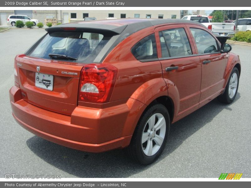 Sunburst Orange Pearl / Dark Slate Gray 2009 Dodge Caliber SE
