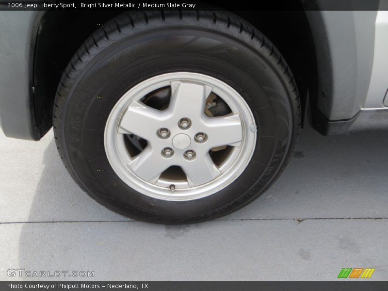 Bright Silver Metallic / Medium Slate Gray 2006 Jeep Liberty Sport