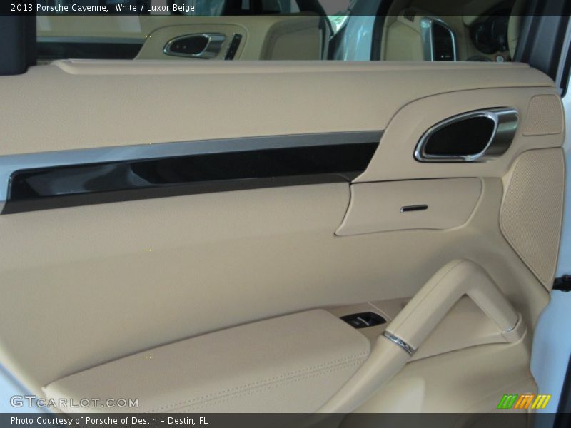 White / Luxor Beige 2013 Porsche Cayenne