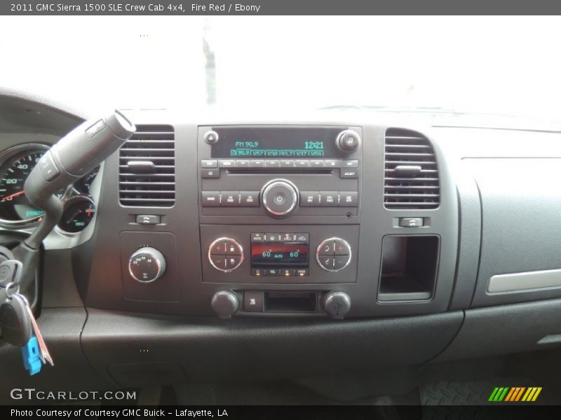 Fire Red / Ebony 2011 GMC Sierra 1500 SLE Crew Cab 4x4