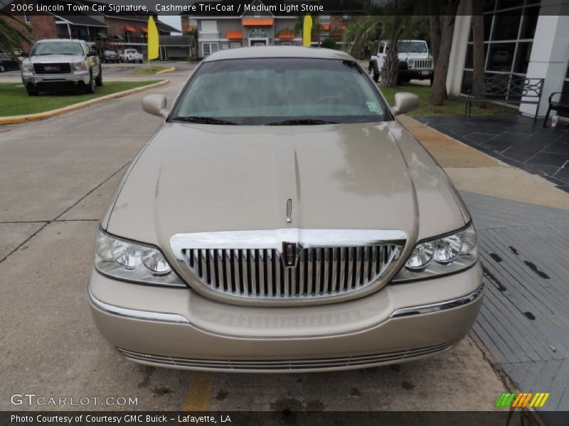 Cashmere Tri-Coat / Medium Light Stone 2006 Lincoln Town Car Signature