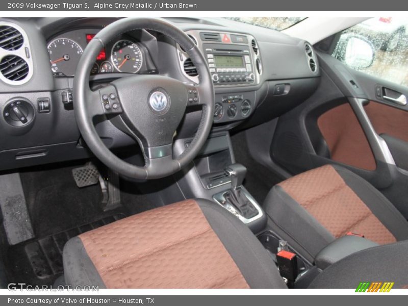 Alpine Grey Metallic / Urban Brown 2009 Volkswagen Tiguan S