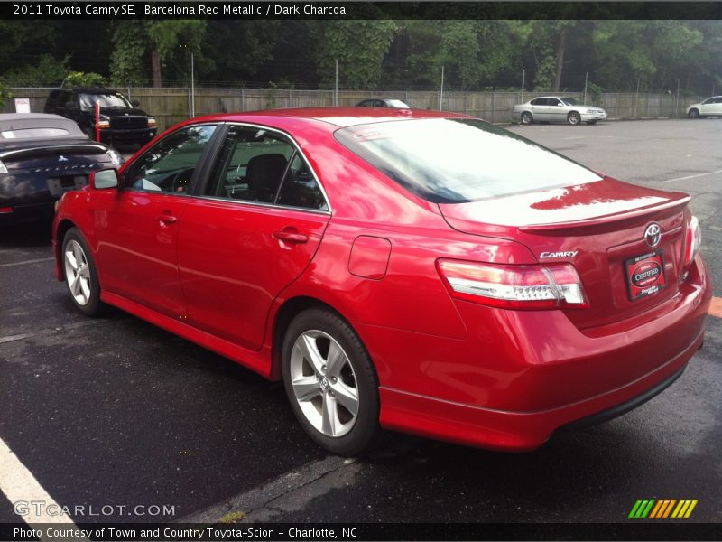 Barcelona Red Metallic / Dark Charcoal 2011 Toyota Camry SE