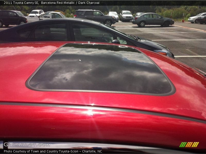 Barcelona Red Metallic / Dark Charcoal 2011 Toyota Camry SE