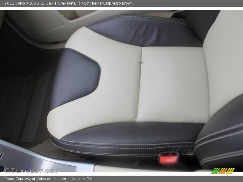 Savile Grey Metallic / Soft Beige/Esspresso Brown 2011 Volvo XC60 3.2