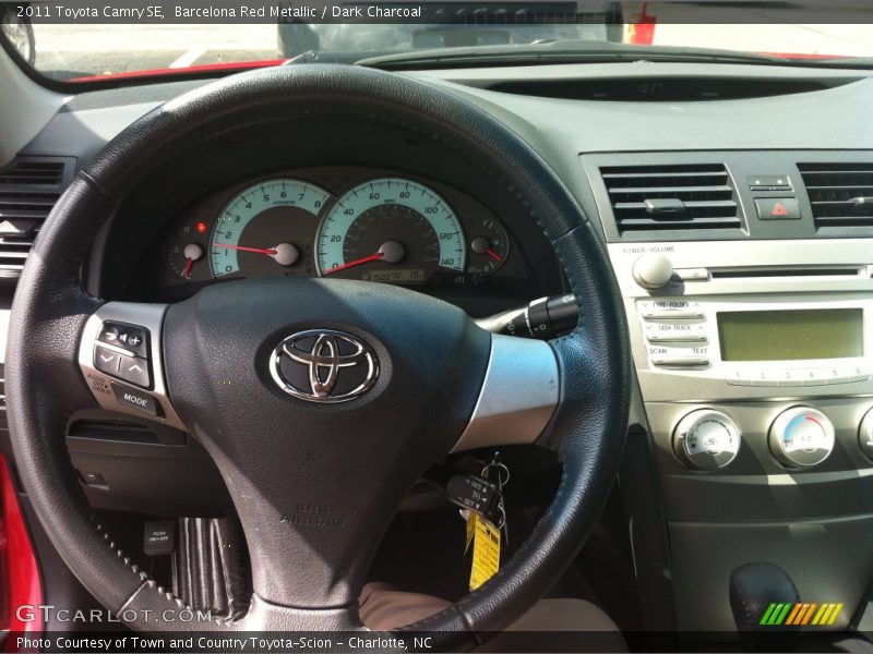 Barcelona Red Metallic / Dark Charcoal 2011 Toyota Camry SE