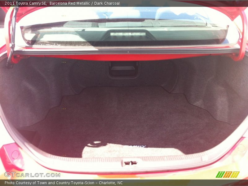 Barcelona Red Metallic / Dark Charcoal 2011 Toyota Camry SE
