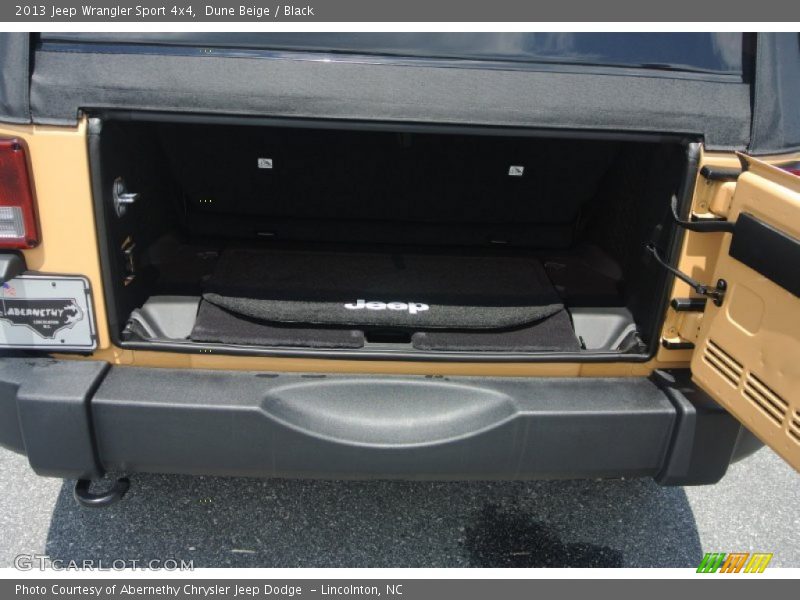 Dune Beige / Black 2013 Jeep Wrangler Sport 4x4