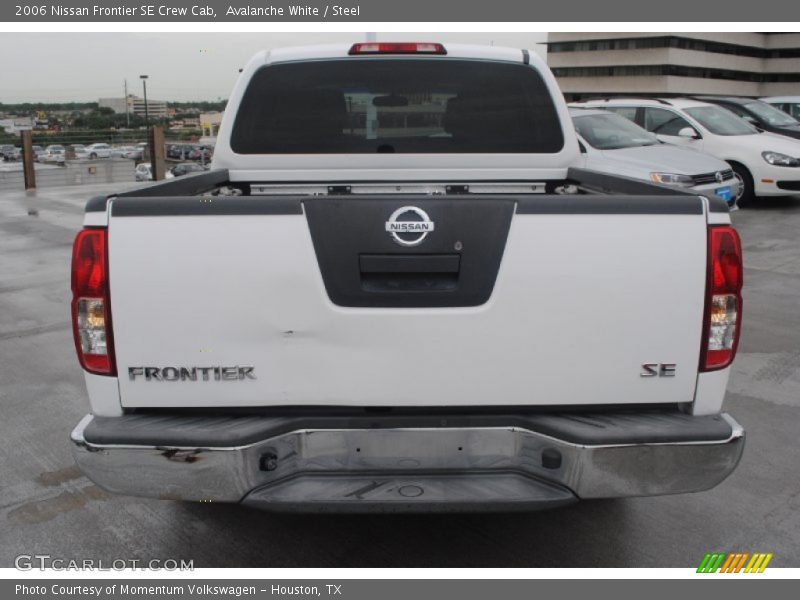 Avalanche White / Steel 2006 Nissan Frontier SE Crew Cab