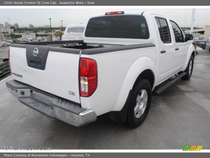 Avalanche White / Steel 2006 Nissan Frontier SE Crew Cab