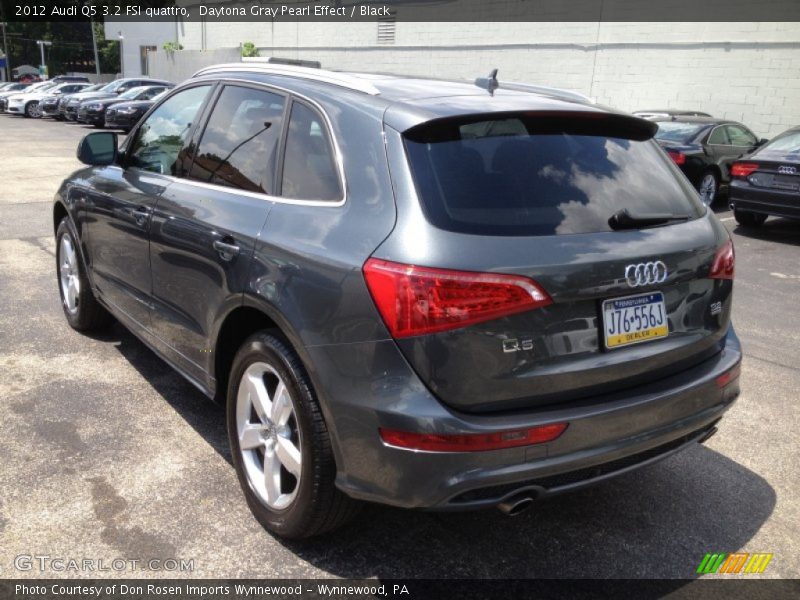 Daytona Gray Pearl Effect / Black 2012 Audi Q5 3.2 FSI quattro