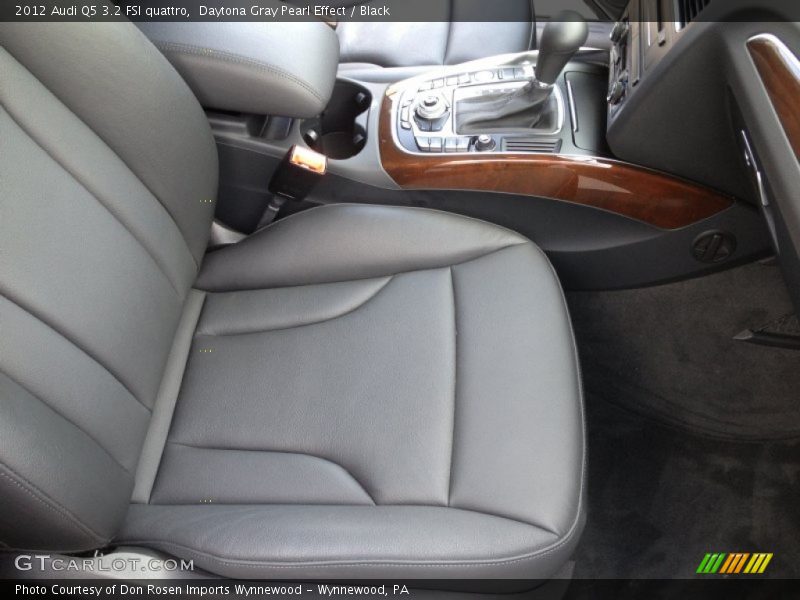 Daytona Gray Pearl Effect / Black 2012 Audi Q5 3.2 FSI quattro