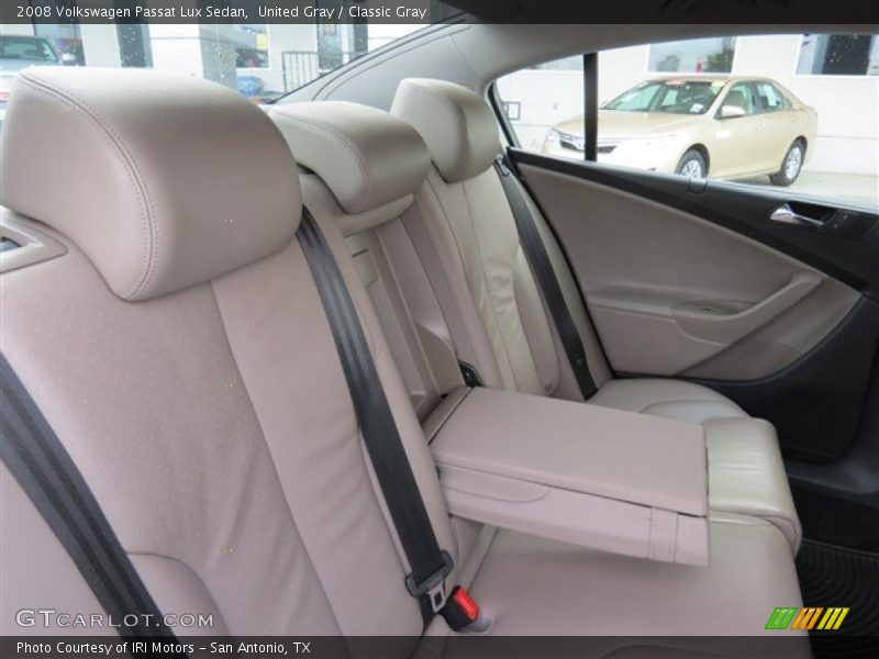 United Gray / Classic Gray 2008 Volkswagen Passat Lux Sedan