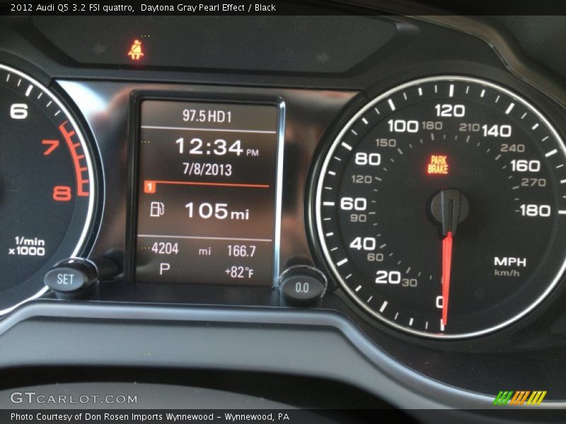 Daytona Gray Pearl Effect / Black 2012 Audi Q5 3.2 FSI quattro