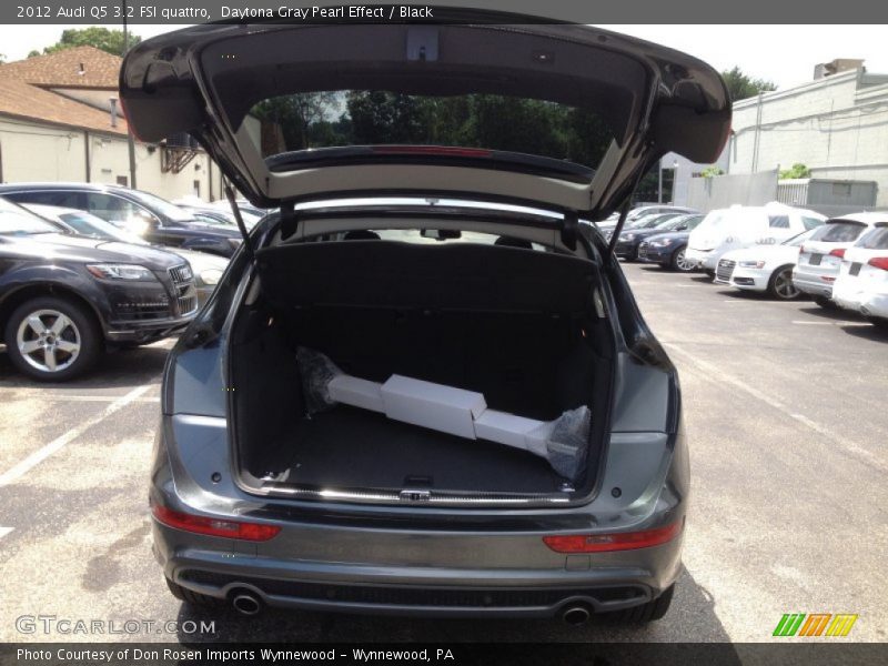 Daytona Gray Pearl Effect / Black 2012 Audi Q5 3.2 FSI quattro