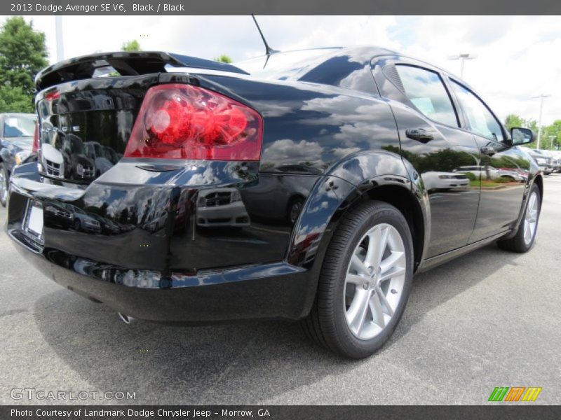 Black / Black 2013 Dodge Avenger SE V6