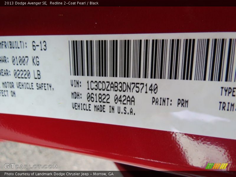 Redline 2-Coat Pearl / Black 2013 Dodge Avenger SE
