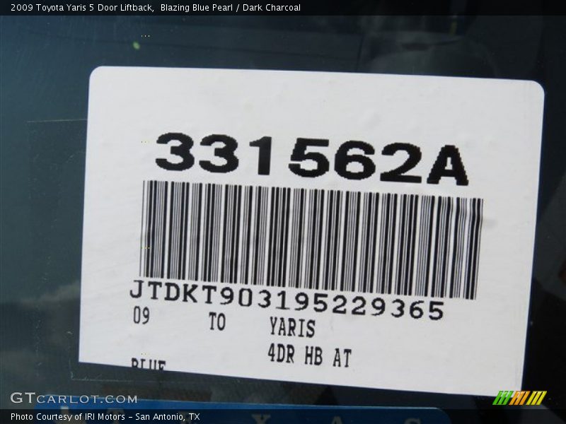 Blazing Blue Pearl / Dark Charcoal 2009 Toyota Yaris 5 Door Liftback