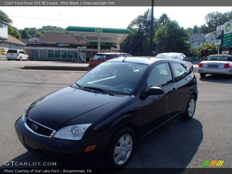 Pitch Black / Charcoal/Light Flint 2007 Ford Focus ZX3 SE Coupe