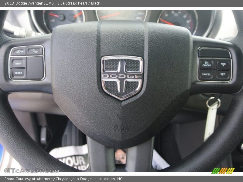 Blue Streak Pearl / Black 2013 Dodge Avenger SE V6