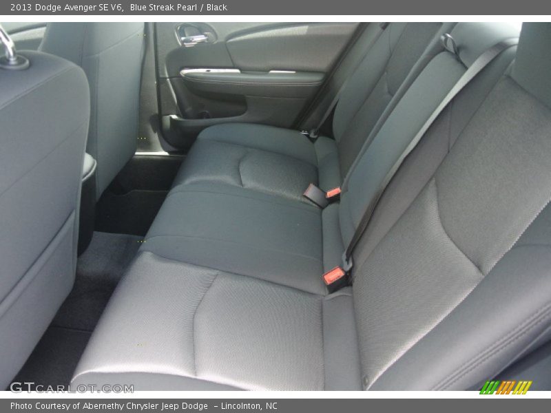 Blue Streak Pearl / Black 2013 Dodge Avenger SE V6