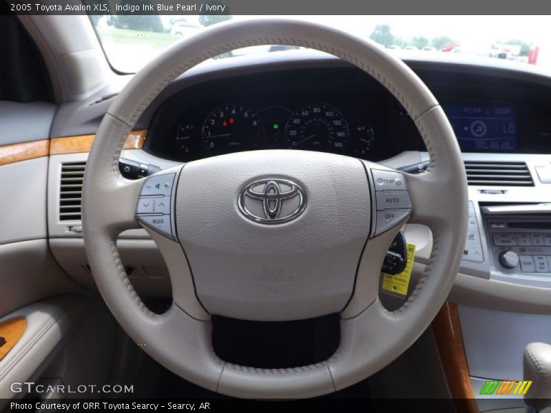 Indigo Ink Blue Pearl / Ivory 2005 Toyota Avalon XLS
