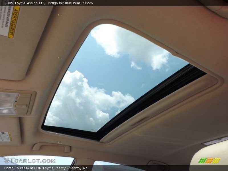 Indigo Ink Blue Pearl / Ivory 2005 Toyota Avalon XLS