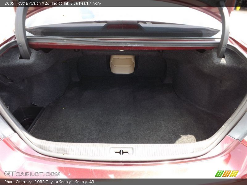 Indigo Ink Blue Pearl / Ivory 2005 Toyota Avalon XLS