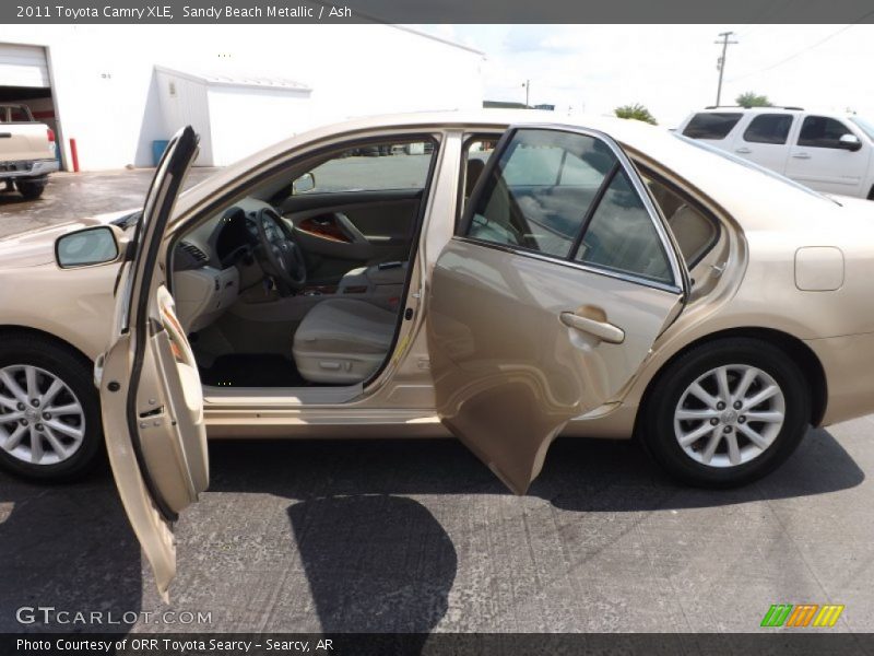 Sandy Beach Metallic / Ash 2011 Toyota Camry XLE