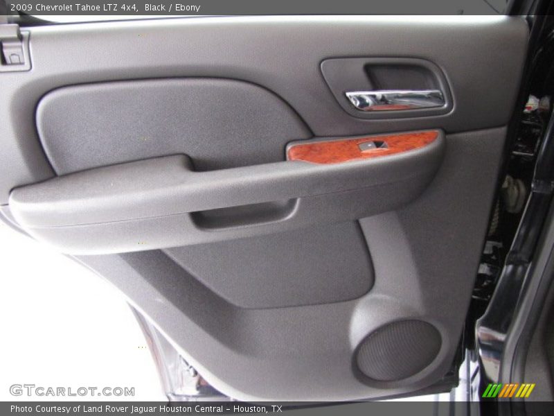 Black / Ebony 2009 Chevrolet Tahoe LTZ 4x4