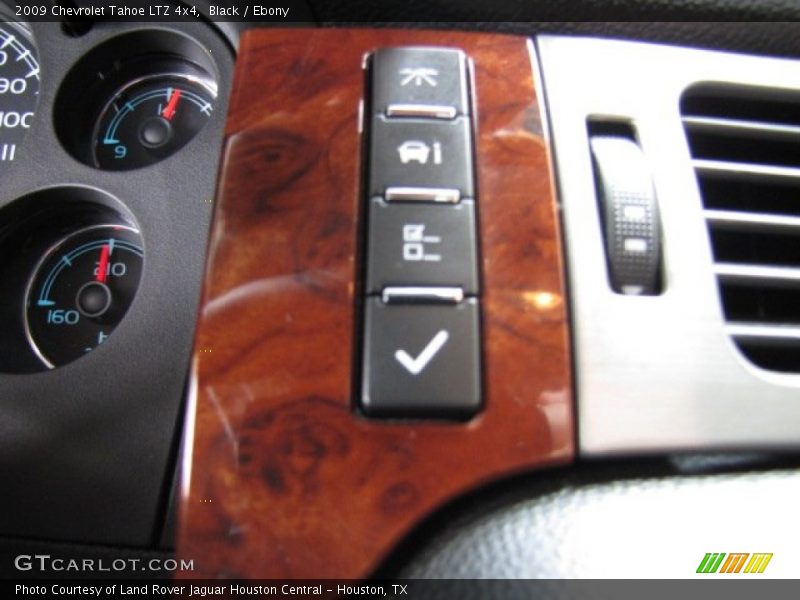 Black / Ebony 2009 Chevrolet Tahoe LTZ 4x4