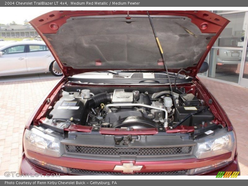 Medium Red Metallic / Medium Pewter 2004 Chevrolet TrailBlazer LT 4x4