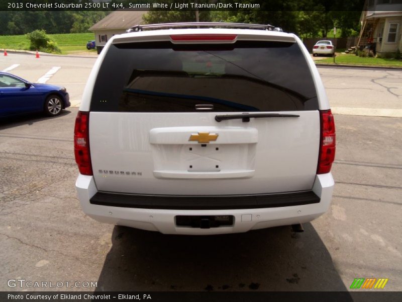 Summit White / Light Titanium/Dark Titanium 2013 Chevrolet Suburban 2500 LT 4x4