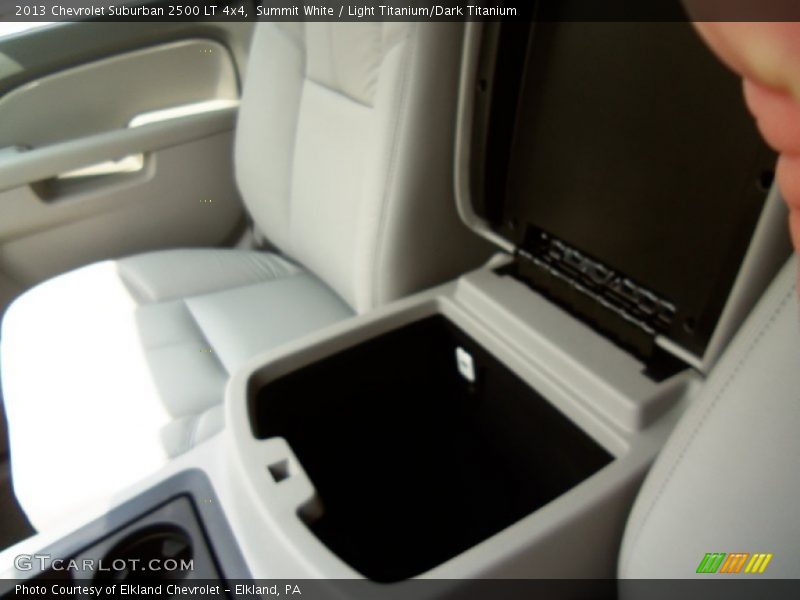 Summit White / Light Titanium/Dark Titanium 2013 Chevrolet Suburban 2500 LT 4x4