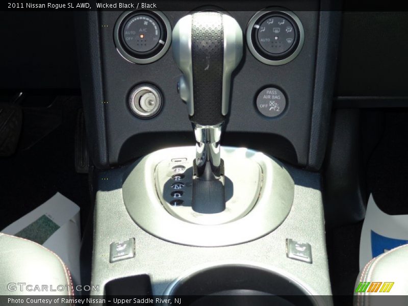 Wicked Black / Black 2011 Nissan Rogue SL AWD