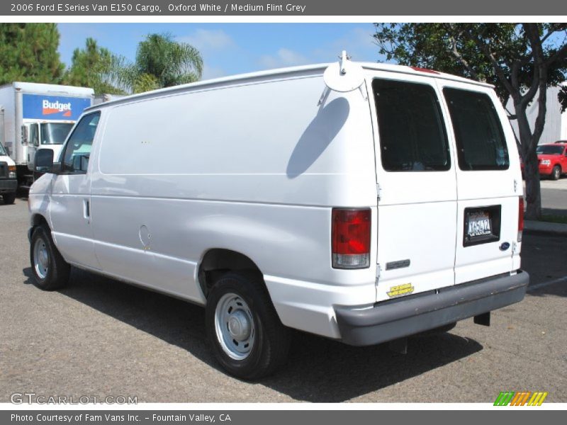 Oxford White / Medium Flint Grey 2006 Ford E Series Van E150 Cargo