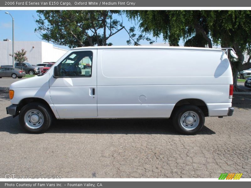 Oxford White / Medium Flint Grey 2006 Ford E Series Van E150 Cargo