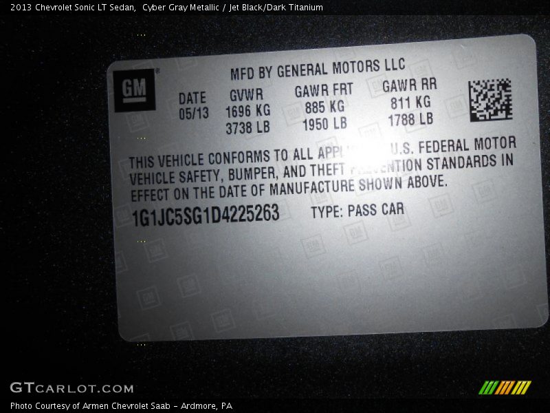 Cyber Gray Metallic / Jet Black/Dark Titanium 2013 Chevrolet Sonic LT Sedan