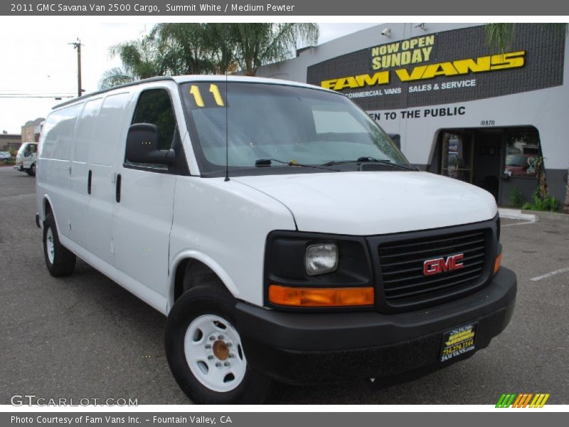 Summit White / Medium Pewter 2011 GMC Savana Van 2500 Cargo