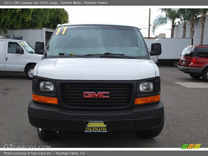Summit White / Medium Pewter 2011 GMC Savana Van 2500 Cargo