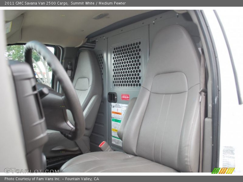 Summit White / Medium Pewter 2011 GMC Savana Van 2500 Cargo