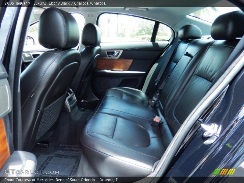 Ebony Black / Charcoal/Charcoal 2009 Jaguar XF Luxury