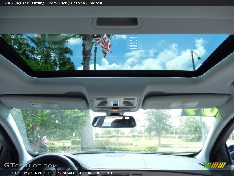 Ebony Black / Charcoal/Charcoal 2009 Jaguar XF Luxury