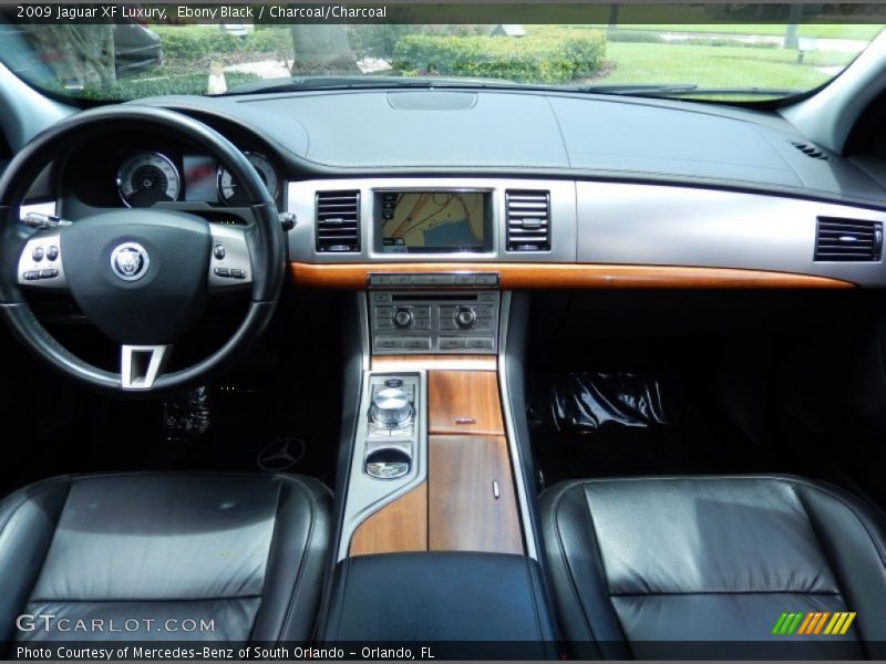 Ebony Black / Charcoal/Charcoal 2009 Jaguar XF Luxury