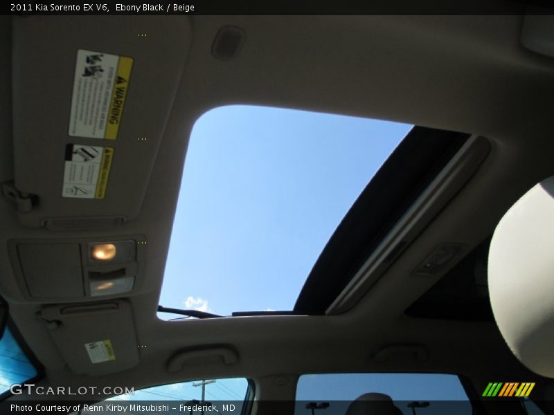 Ebony Black / Beige 2011 Kia Sorento EX V6