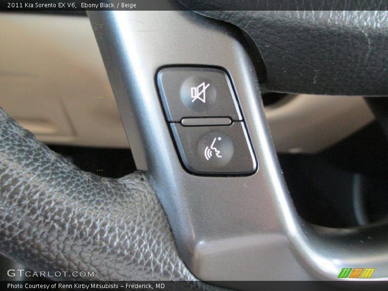 Ebony Black / Beige 2011 Kia Sorento EX V6