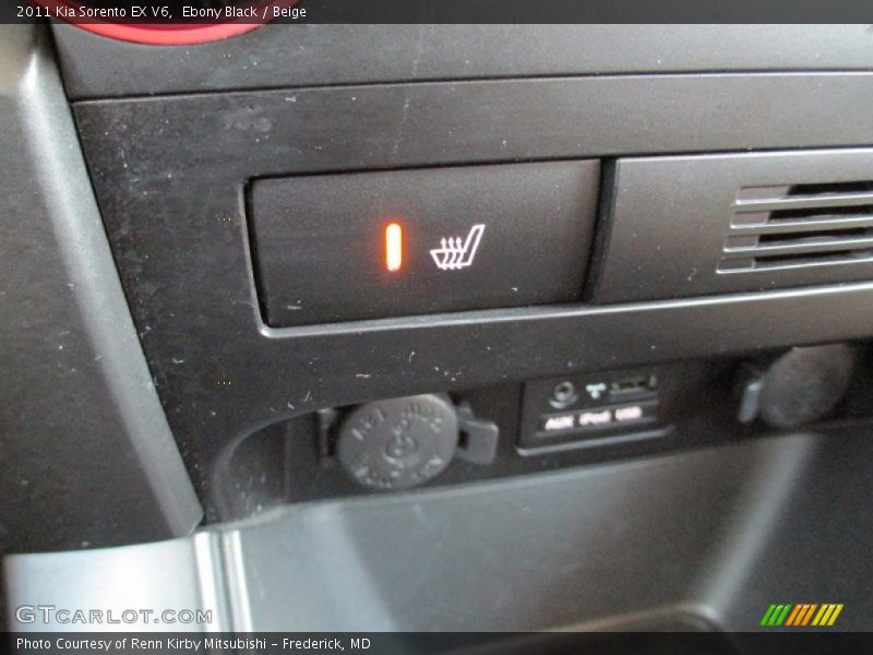 Ebony Black / Beige 2011 Kia Sorento EX V6