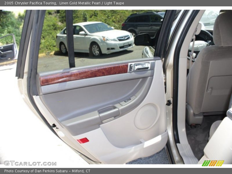 Linen Gold Metallic Pearl / Light Taupe 2005 Chrysler Pacifica Touring